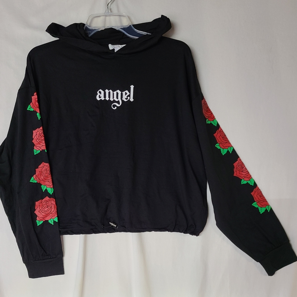 NWT Streetwear Society Small Black, Angel/Roses Screen Print Hoodie.